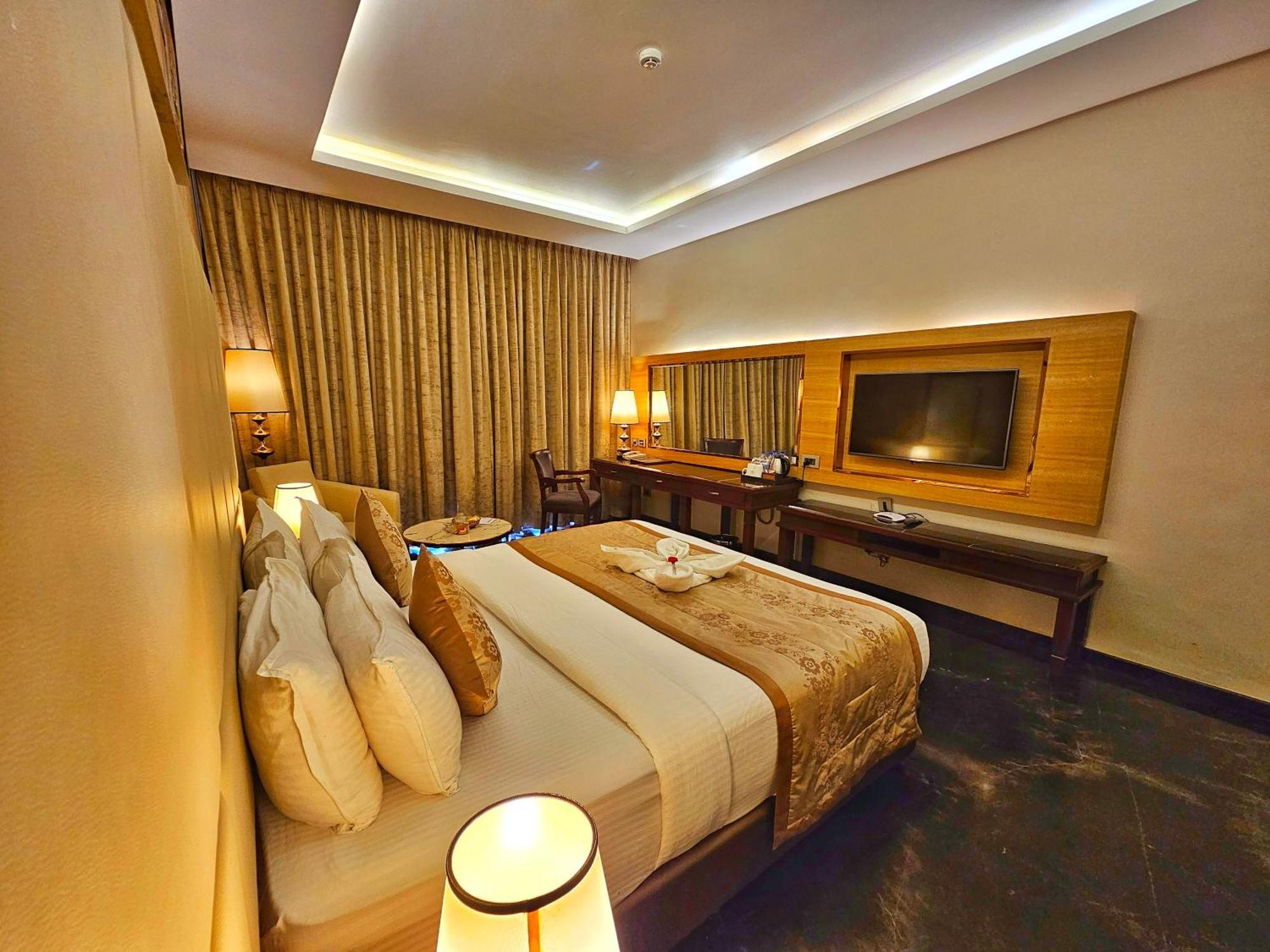 Uva Meridian Bay Resort & Spa Kundapur Extérieur photo