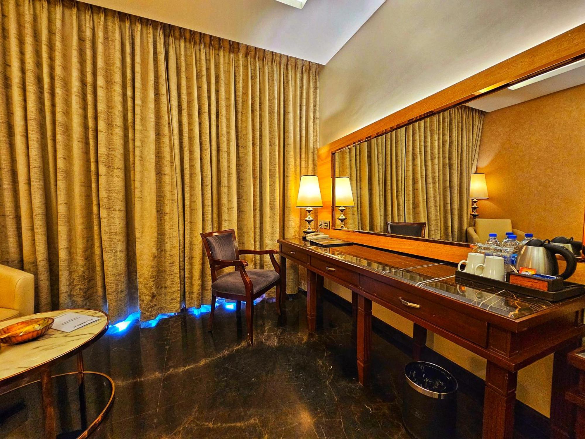 Uva Meridian Bay Resort & Spa Kundapur Extérieur photo