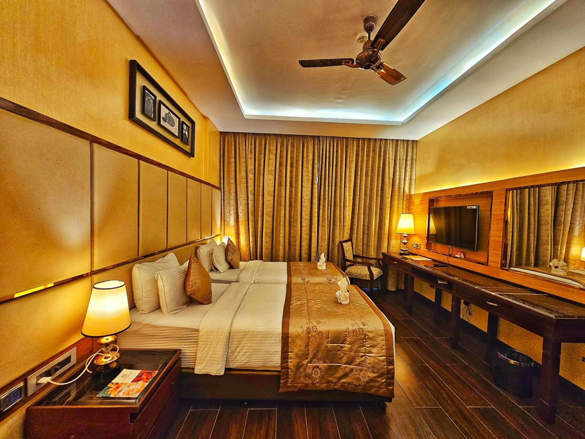 Uva Meridian Bay Resort & Spa Kundapur Extérieur photo